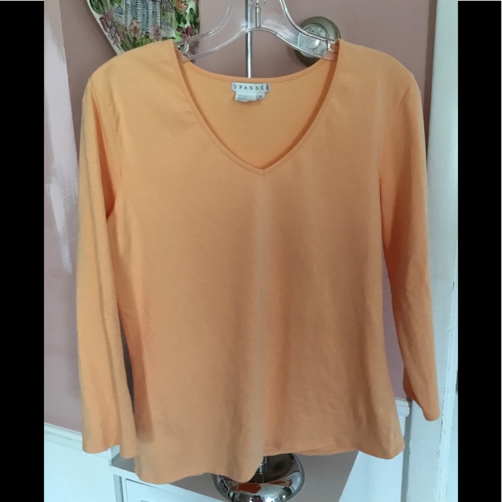 Spanner med peach Vneck with stretch